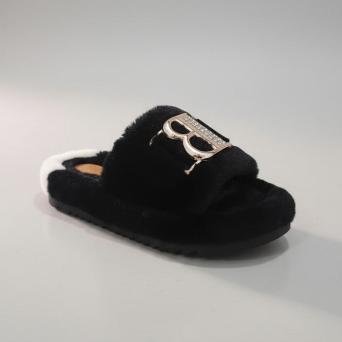Women’s plush faux‑fur mule slippers with rhinestone buckle — Product image: 