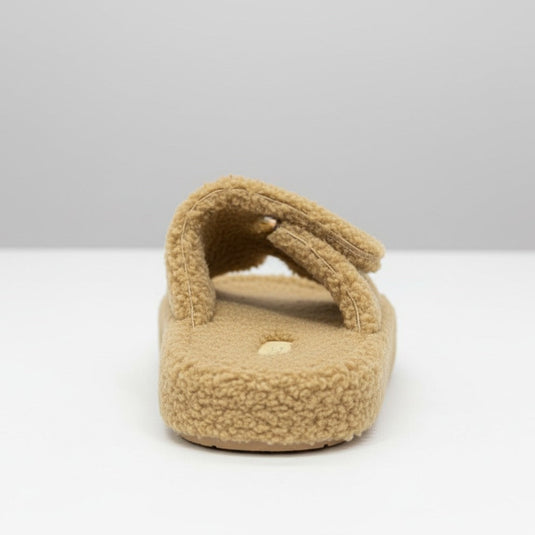 Women’s Fuzzy Sherpa Thong Slippers — Product image: 