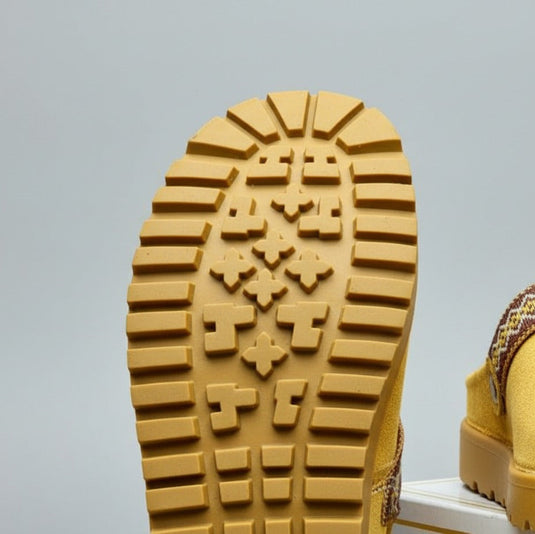Women’s suede-look platform clogs with woven strap — Product image: 