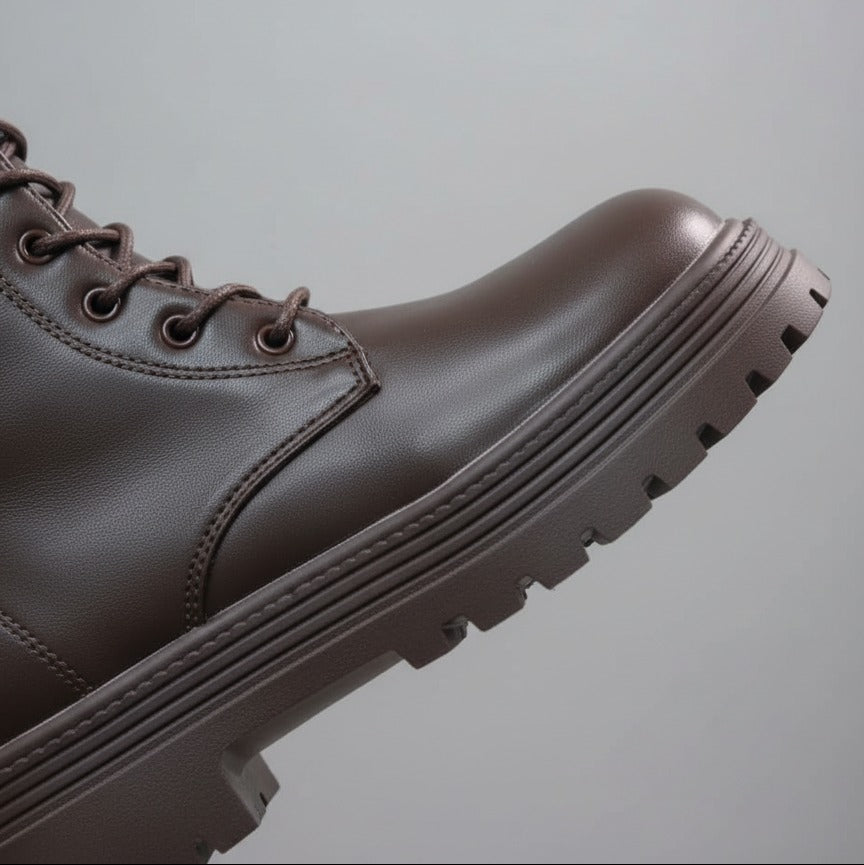 Women’s lace-up combat ankle boots with chunky lug sole — Product image: 