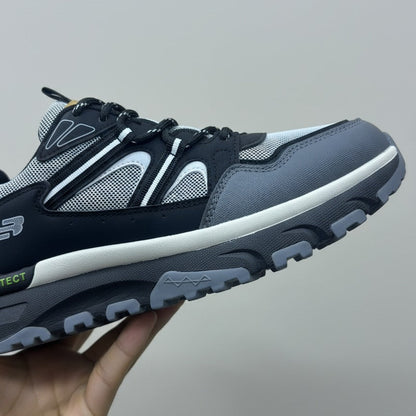 Men's rugged mesh trail sneaker - black/grey — Product image: 