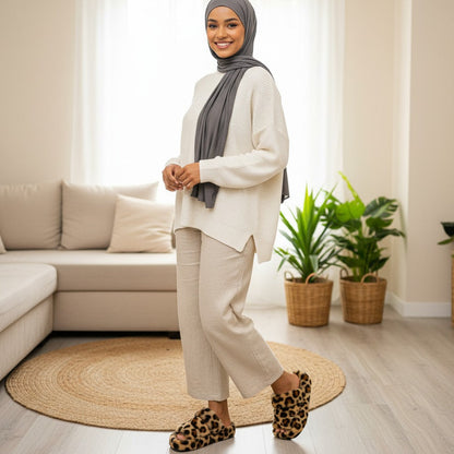 Women’s Faux-Fur Cross-Band Open-Toe Slippers — Product image: