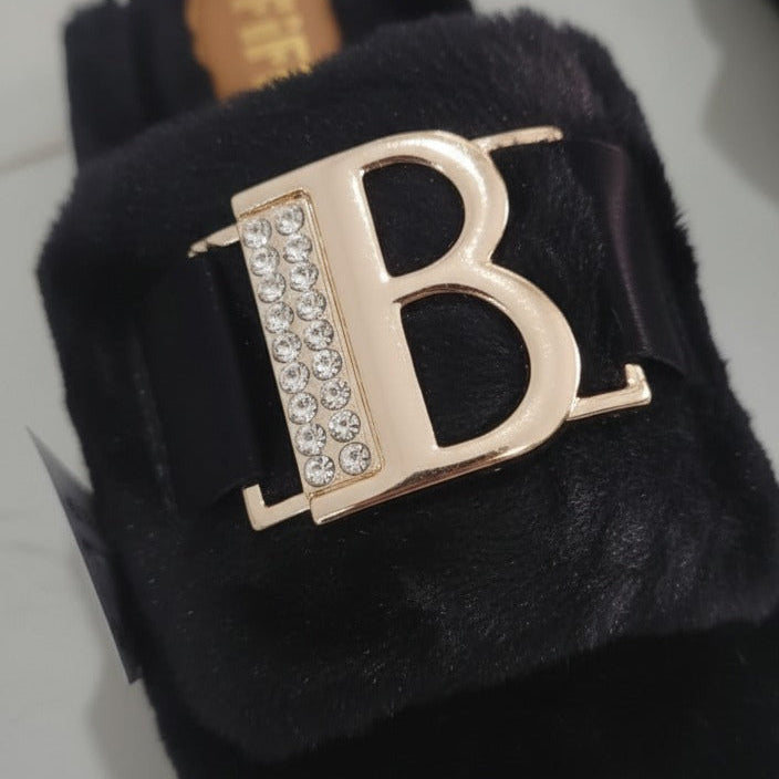 Women’s plush faux‑fur mule slippers with rhinestone buckle — Product image: 