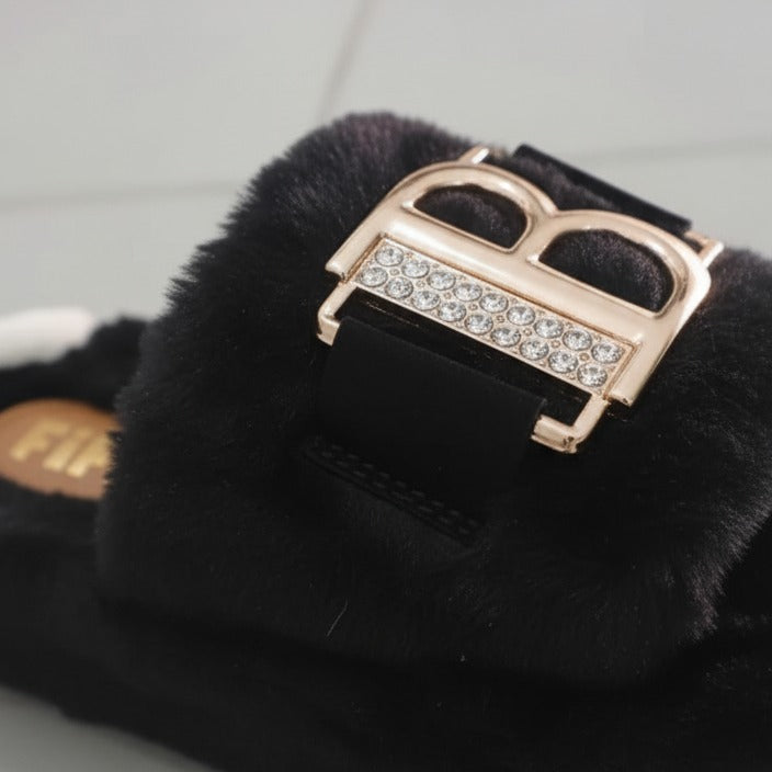 Women’s plush faux‑fur mule slippers with rhinestone buckle — Product image: 