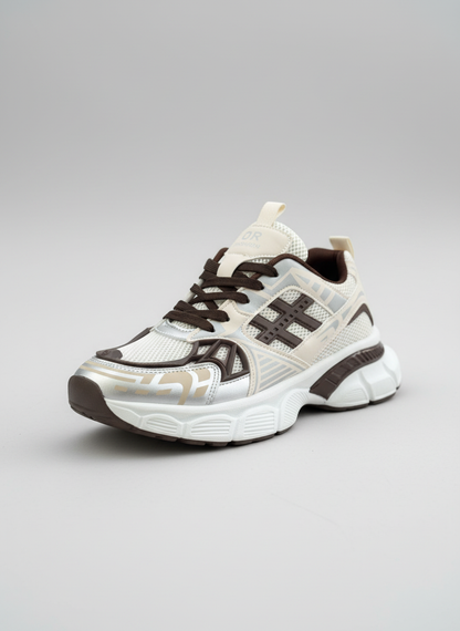 أحذية رياضية عصرية من ORQ - تصميم جريء وراحة تدوم طوال اليوم