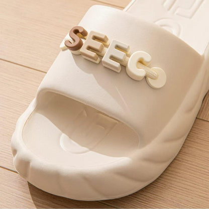 شبشب  أنيق وناعم للنساء - مصنوع من مادة ايفا.