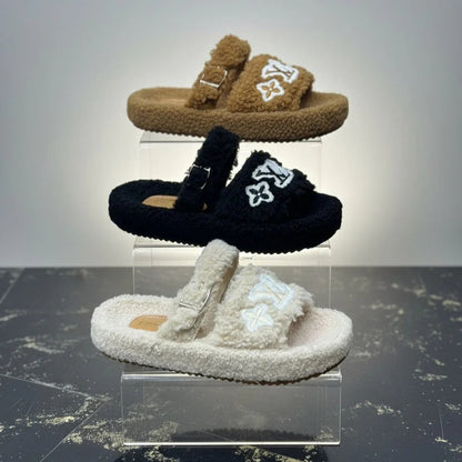 أحذية صندل فروية: راحة وأناقة لا مثيل لهما