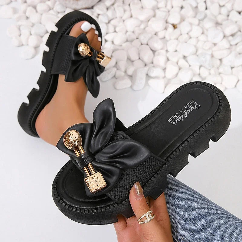 Women's summer sandals with thick soles. Soft soled flip flops for outdoor entertaining. Versatile beach sandals